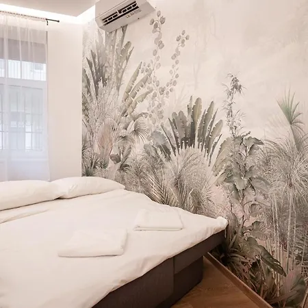 Kl31 - - Klauzal Square By Bqa Apartment *